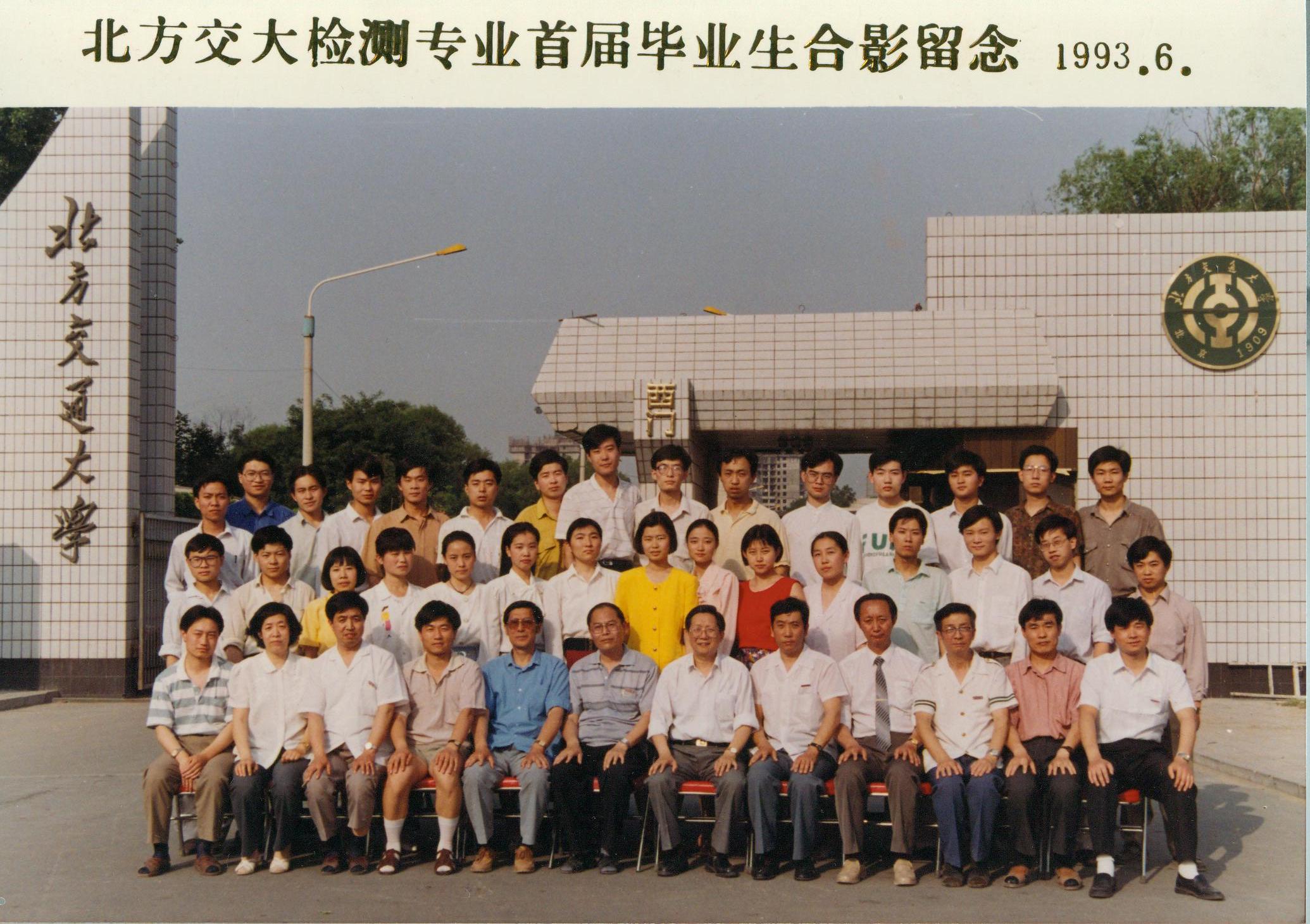 a.jpg a.jpg